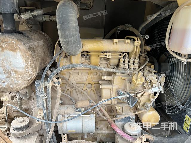 发动机整体俯视（整机外观）