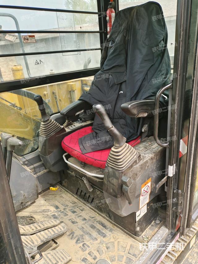 頂棚整體（駕駛室部分）