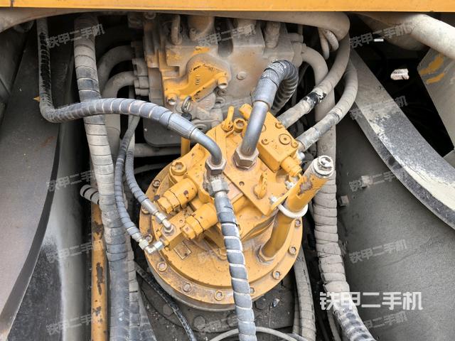 駕駛室頂部俯視(上車部件) 駕駛室頂部俯視(上車部件)