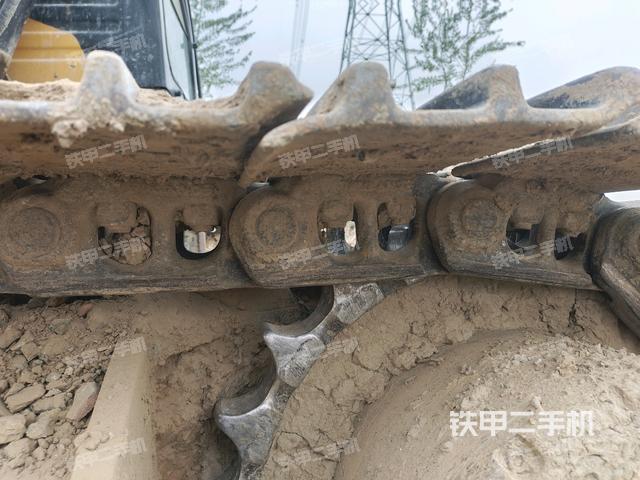 右側(cè)履帶整體（行走機(jī)構(gòu)）