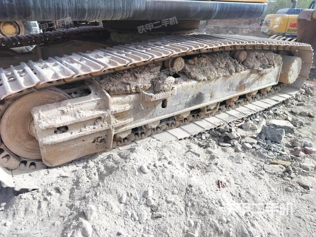 右側(cè)履帶整體（行走機(jī)構(gòu)）