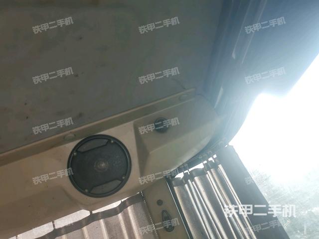 座椅后部（駕駛室部分）