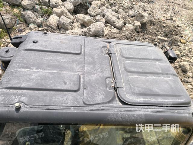 駕駛室頂部俯視(上車部件) 駕駛室頂部俯視(上車部件)