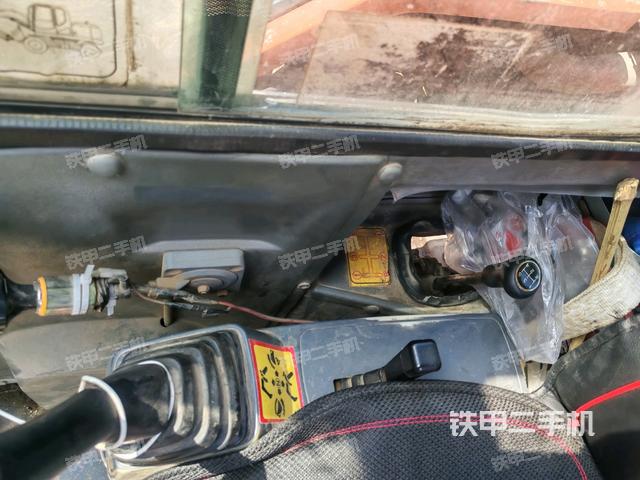 顯示屏?(駕駛室部分) 顯示屏?(駕駛室部分)