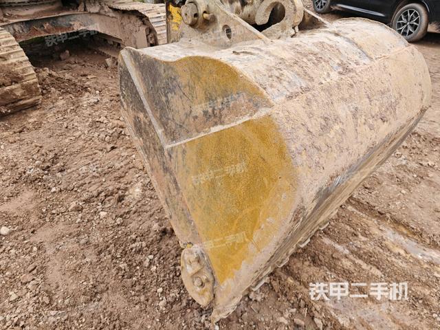 鏟斗45度(工作和回轉裝置) 鏟斗45度(工作和回轉裝置)