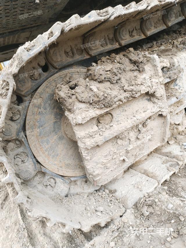 右側(cè)行走馬達(dá)蓋板（行走機(jī)構(gòu)）