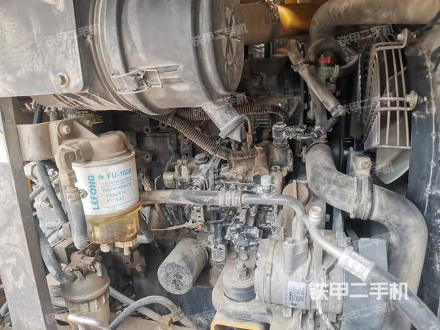 發(fā)動(dòng)機(jī)整體俯視（整機(jī)外觀）