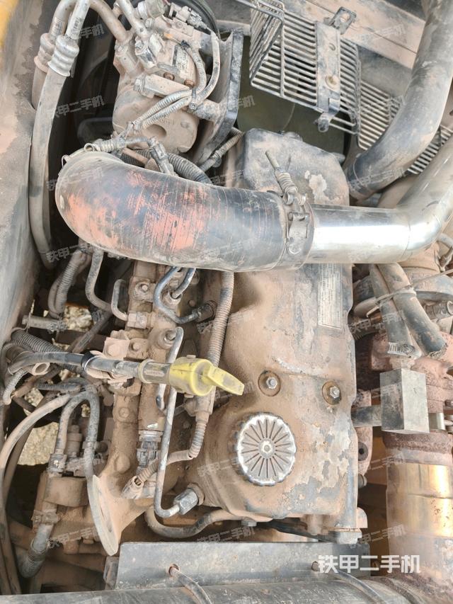 發(fā)動機室(上車部件) 發(fā)動機室(上車部件)