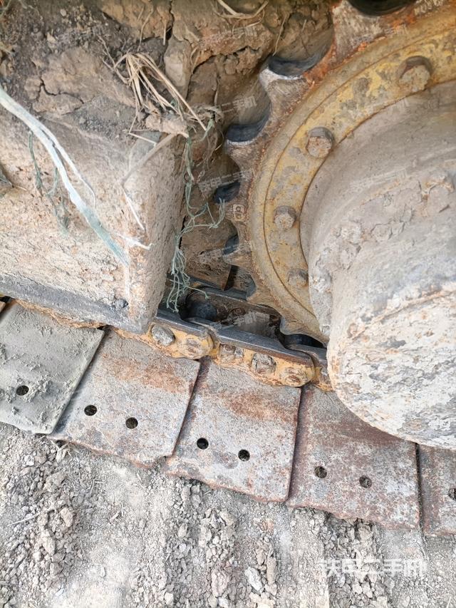 左驅(qū)動輪(行走機構(gòu)) 左驅(qū)動輪(行走機構(gòu))