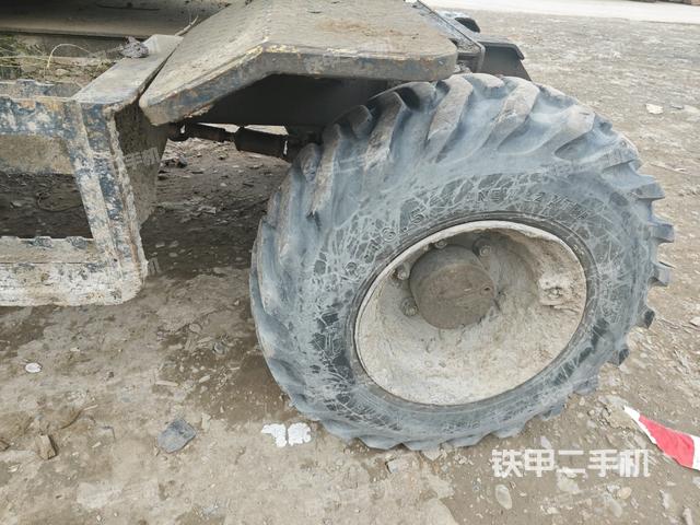 左驅(qū)動輪(行走機構(gòu)) 左驅(qū)動輪(行走機構(gòu))