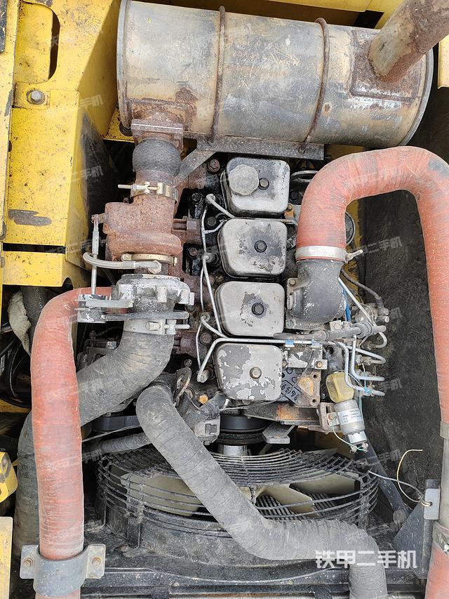 发动机整体俯视（整机外观）