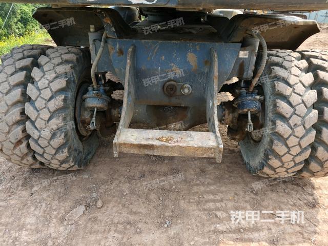 左侧行走马达盖板（行走机构）