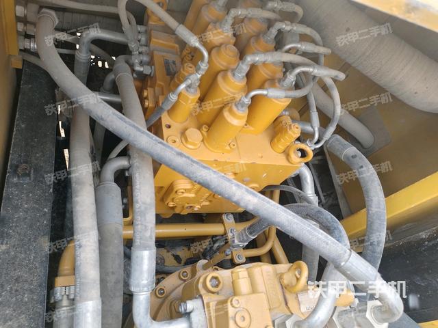 分配閥（上車部件）