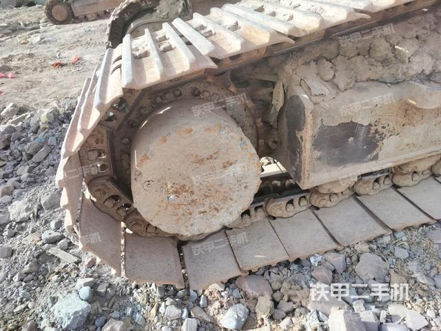 左驅(qū)動(dòng)輪（行走機(jī)構(gòu)）