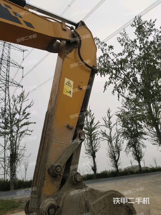 小臂整體右前（工作和回轉(zhuǎn)裝置）