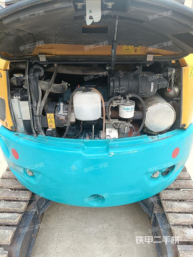 发动机整体俯视（整机外观）