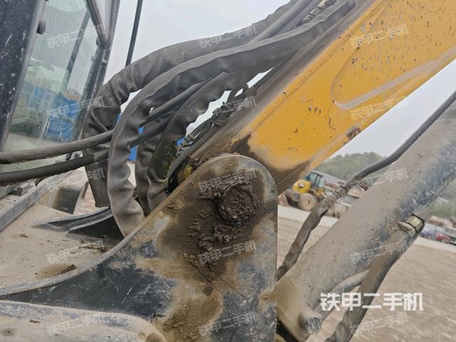 大臂根部?斜(工作和回轉(zhuǎn)裝置) 大臂根部?斜(工作和回轉(zhuǎn)裝置)