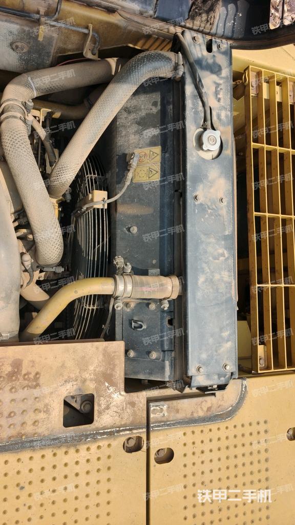 水箱+风扇特写（上车部件）