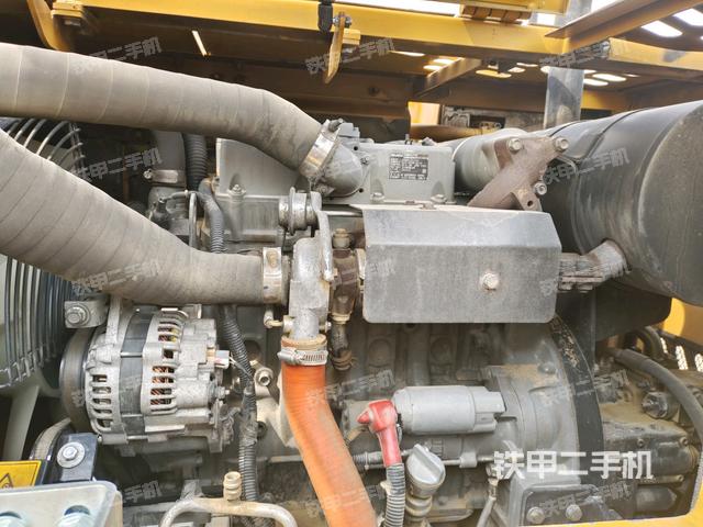 發(fā)動機室（上車部件）