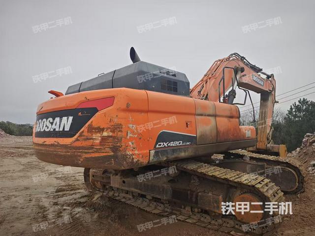 整機(jī)右后45°（整機(jī)外觀(guān)）