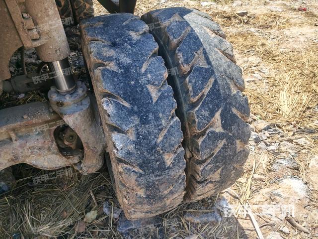 左托鏈輪和鏈筋(行走機構) 左托鏈輪和鏈筋(行走機構)