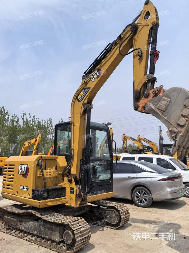 單側(cè)履帶整體（整機(jī)外觀）