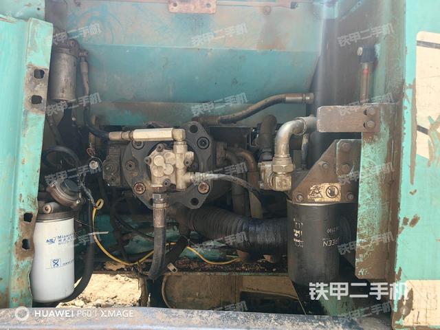 液壓泵斜45?右(大件艙室) 液壓泵斜45?右(大件艙室)
