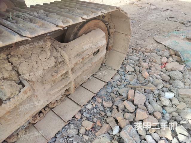 右導(dǎo)向輪（行走機(jī)構(gòu)）