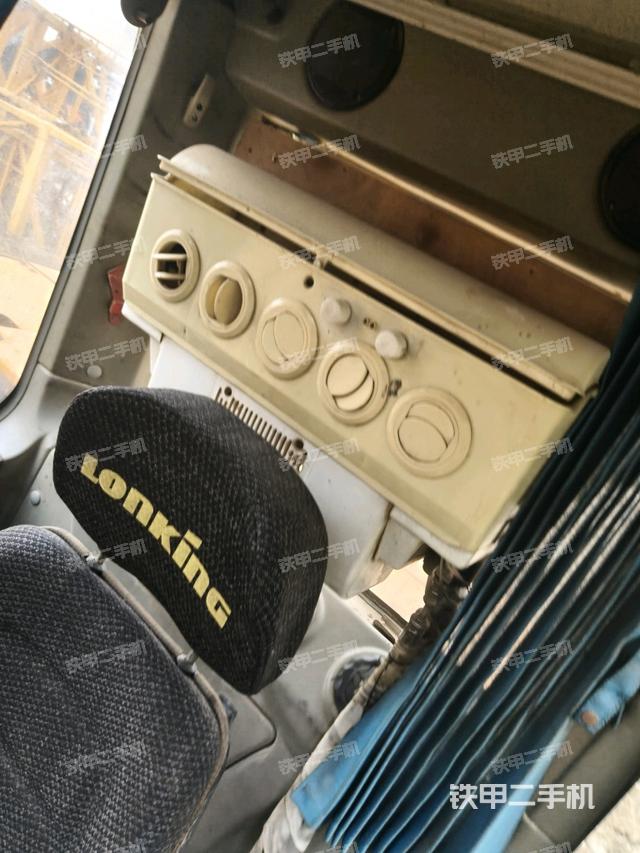 后窗玻璃角標(biāo)（駕駛室部分）