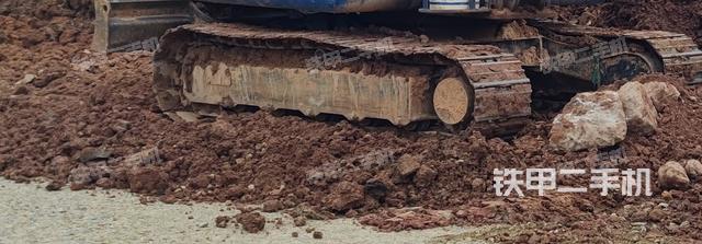 单侧履带整体（整机外观）