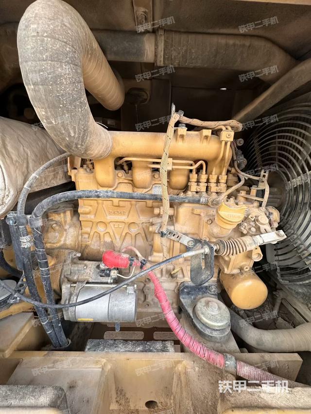 发动机整体俯视（整机外观）