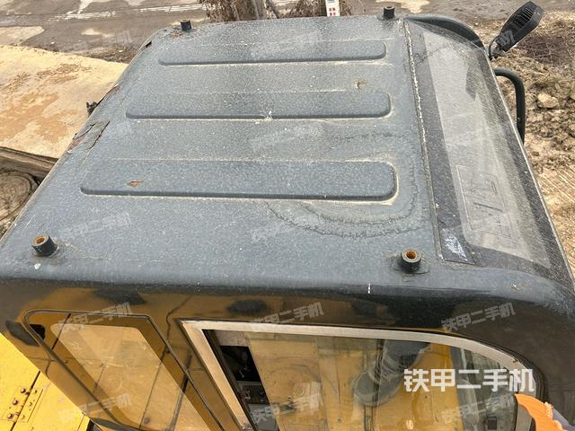 駕駛室頂部（整機(jī)外觀）