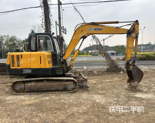 整機(jī)右后45°（整機(jī)外觀）