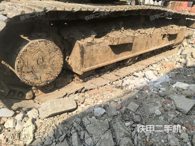 左側(cè)履帶整體?（行走機(jī)構(gòu)）