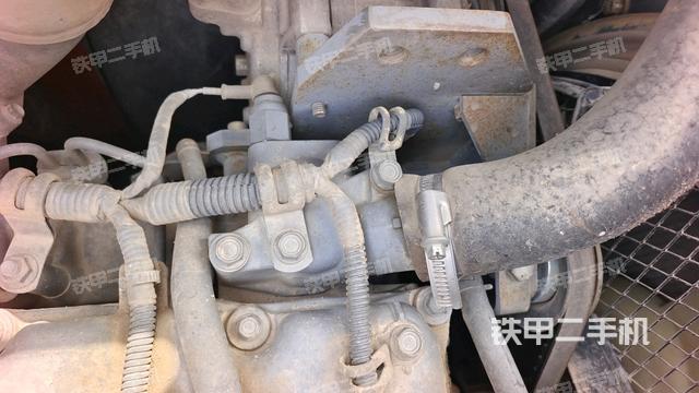 氣門室蓋螺絲特寫(上車部件) 氣門室蓋螺絲特寫(上車部件)