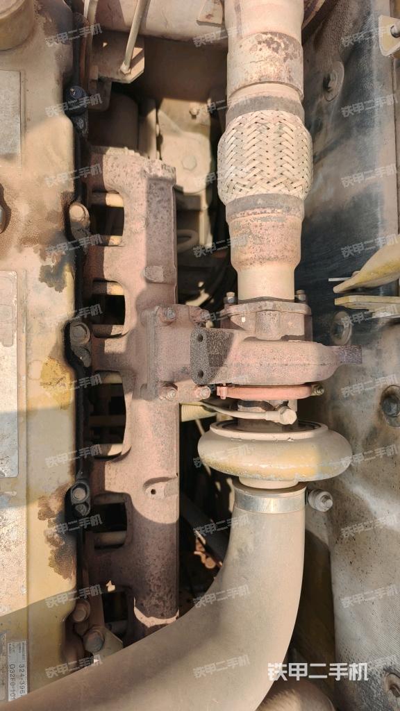 气门室盖螺丝特写（上车部件）