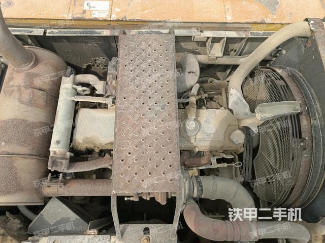 發(fā)動機(jī)整體俯視(整機(jī)外觀) 發(fā)動機(jī)整體俯視(整機(jī)外觀)