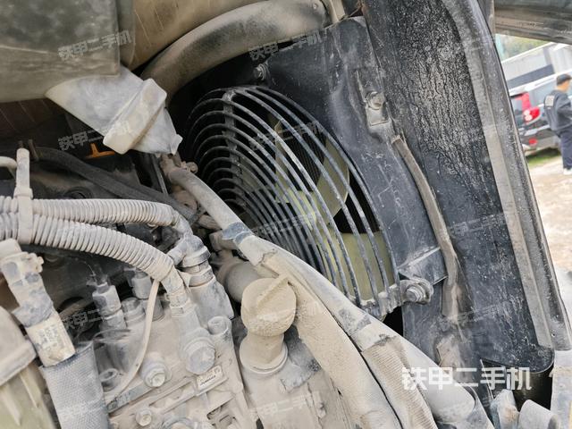 水箱+風(fēng)扇特寫(上車部件) 水箱+風(fēng)扇特寫(上車部件)