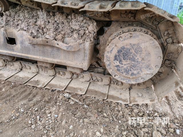 左側(cè)履帶整體?（行走機(jī)構(gòu)）