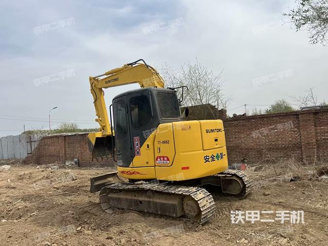 整機右后45°(整機外觀) 整機右后45°(整機外觀)