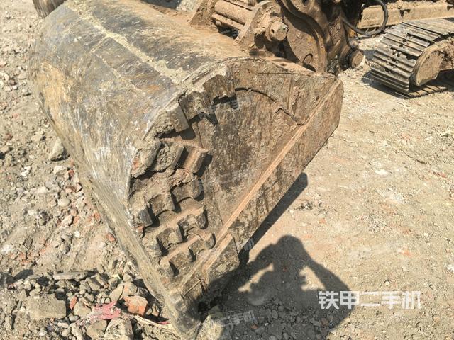 鏟斗45度（工作和回轉(zhuǎn)裝置）