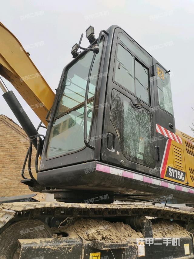 ?駕駛室正側（駕駛室部分）