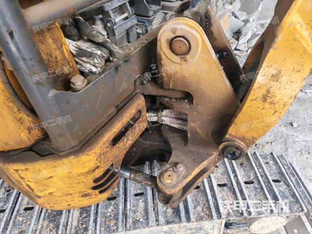 小臂整體左后（工作和回轉(zhuǎn)裝置）