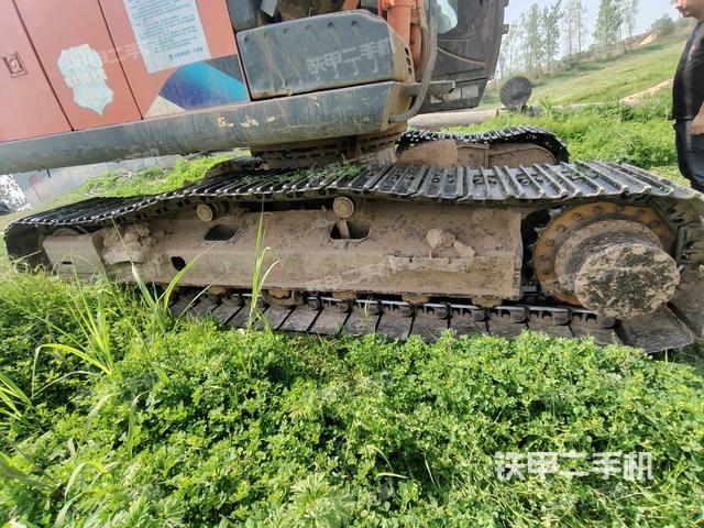 右側(cè)行走馬達(dá)蓋板(行走機(jī)構(gòu)) 右側(cè)行走馬達(dá)蓋板(行走機(jī)構(gòu))