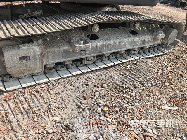 左導(dǎo)向輪（行走機構(gòu)）