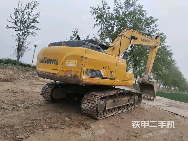 右后45(整機(jī)外觀) 右后45(整機(jī)外觀)
