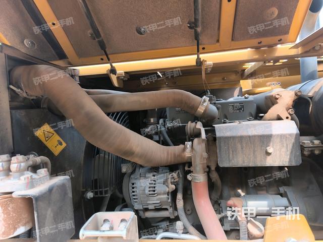 發(fā)動機(jī)室(上車部件) 發(fā)動機(jī)室(上車部件)