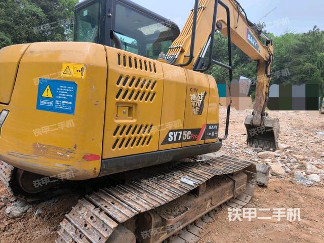 右后45(整機(jī)外觀) 右后45(整機(jī)外觀)