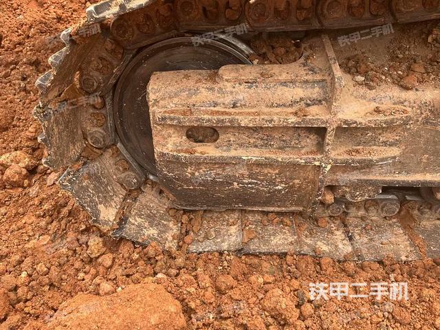 左側(cè)行走馬達(dá)蓋板(行走機(jī)構(gòu)) 左側(cè)行走馬達(dá)蓋板(行走機(jī)構(gòu))
