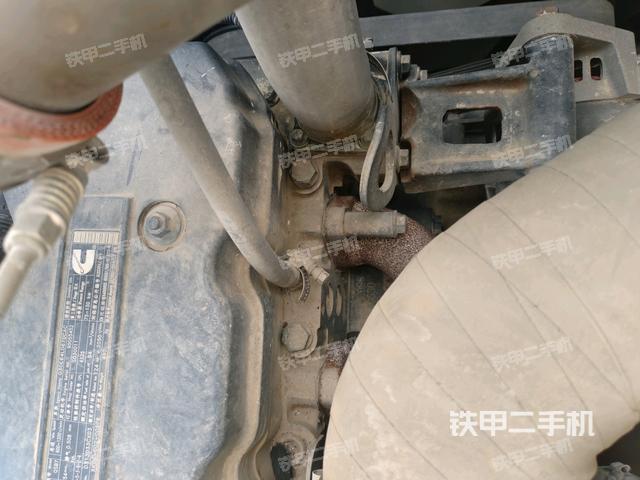 氣門室蓋螺絲特寫(上車部件) 氣門室蓋螺絲特寫(上車部件)